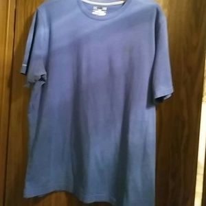 Under armour tshirt